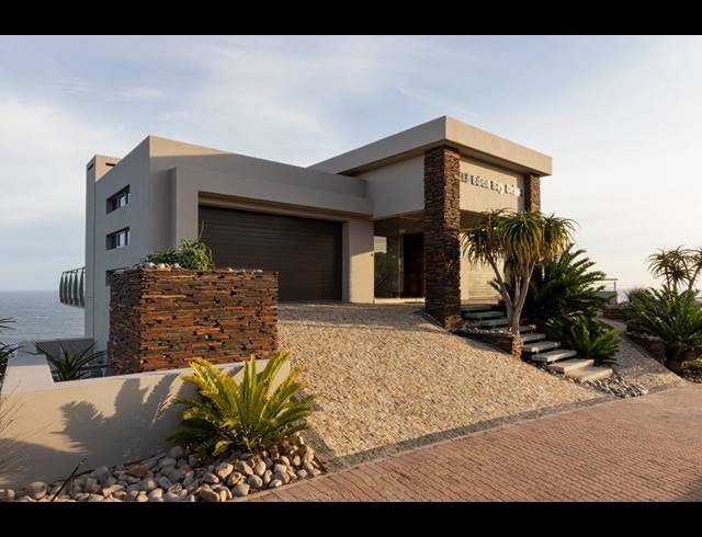 6 BEDROOM HOUSE FOR SALE IN PINNACLE POINT GOLF ESTATE